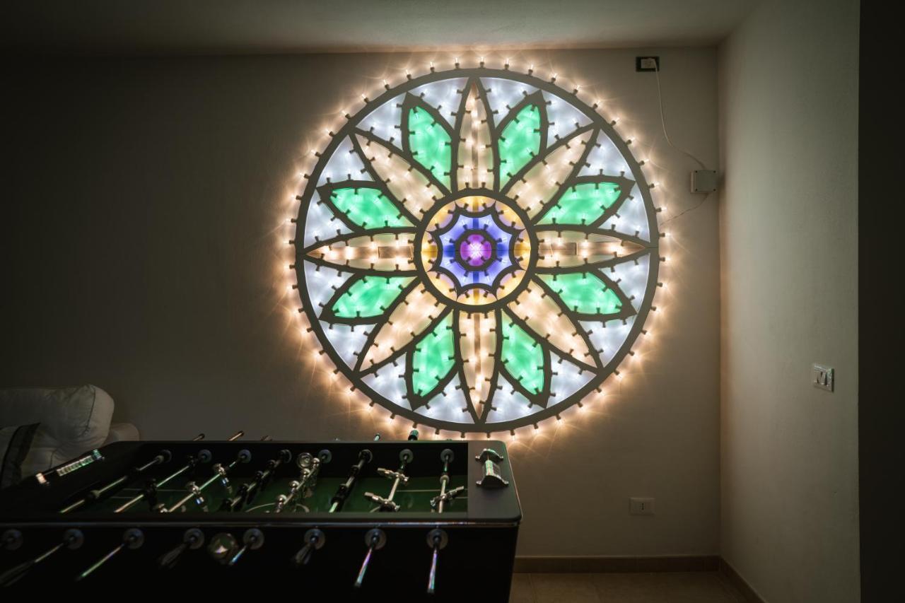 Prestigiosa Villa Con Piscina Condominiale モノーポリ エクステリア 写真