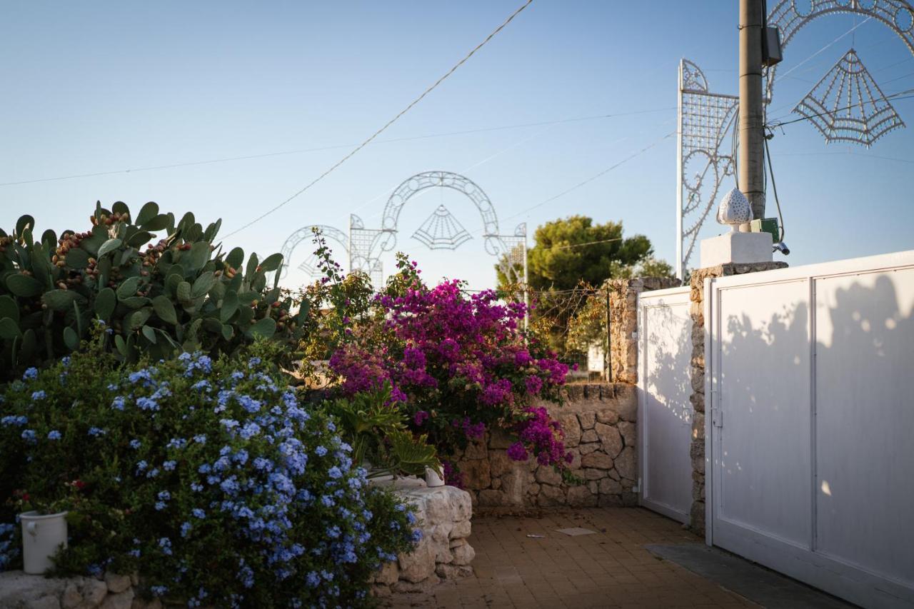 Prestigiosa Villa Con Piscina Condominiale モノーポリ エクステリア 写真