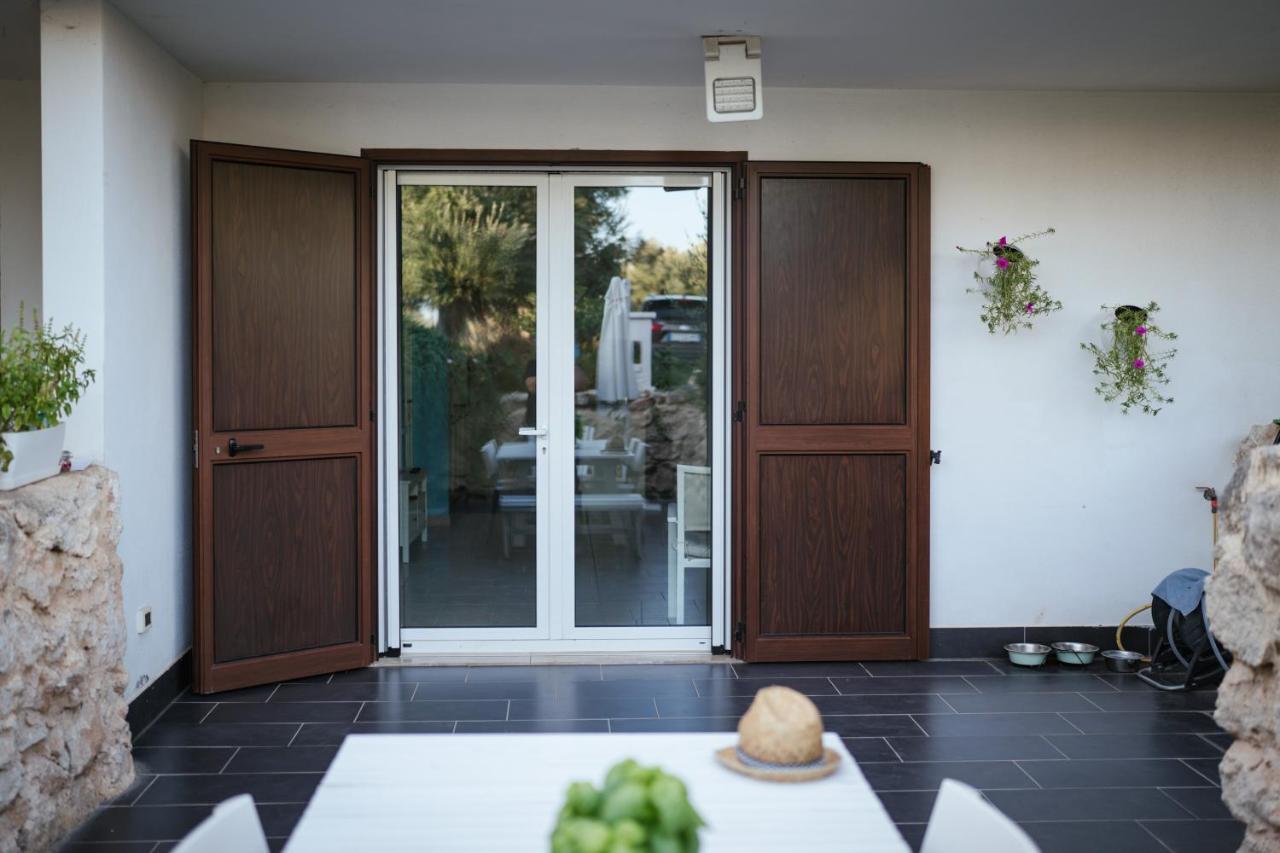 Prestigiosa Villa Con Piscina Condominiale モノーポリ エクステリア 写真